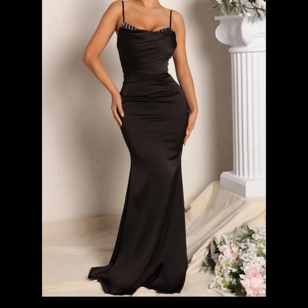 Elegant Black Evening Gown